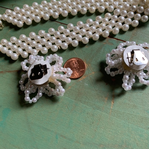 Mid-Century Hong Kong - Faux Pearl Choker & Shoe Clips - Vintage Bride - Picture 8 of 10